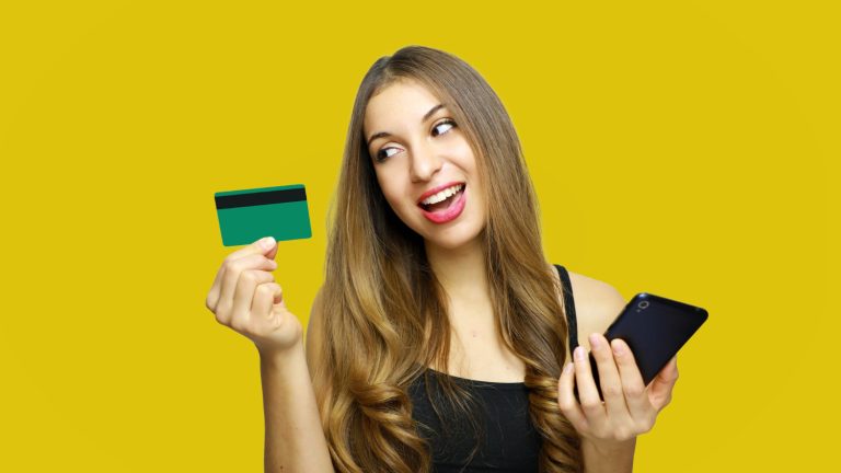 Woman using her Chime Credit Builder.